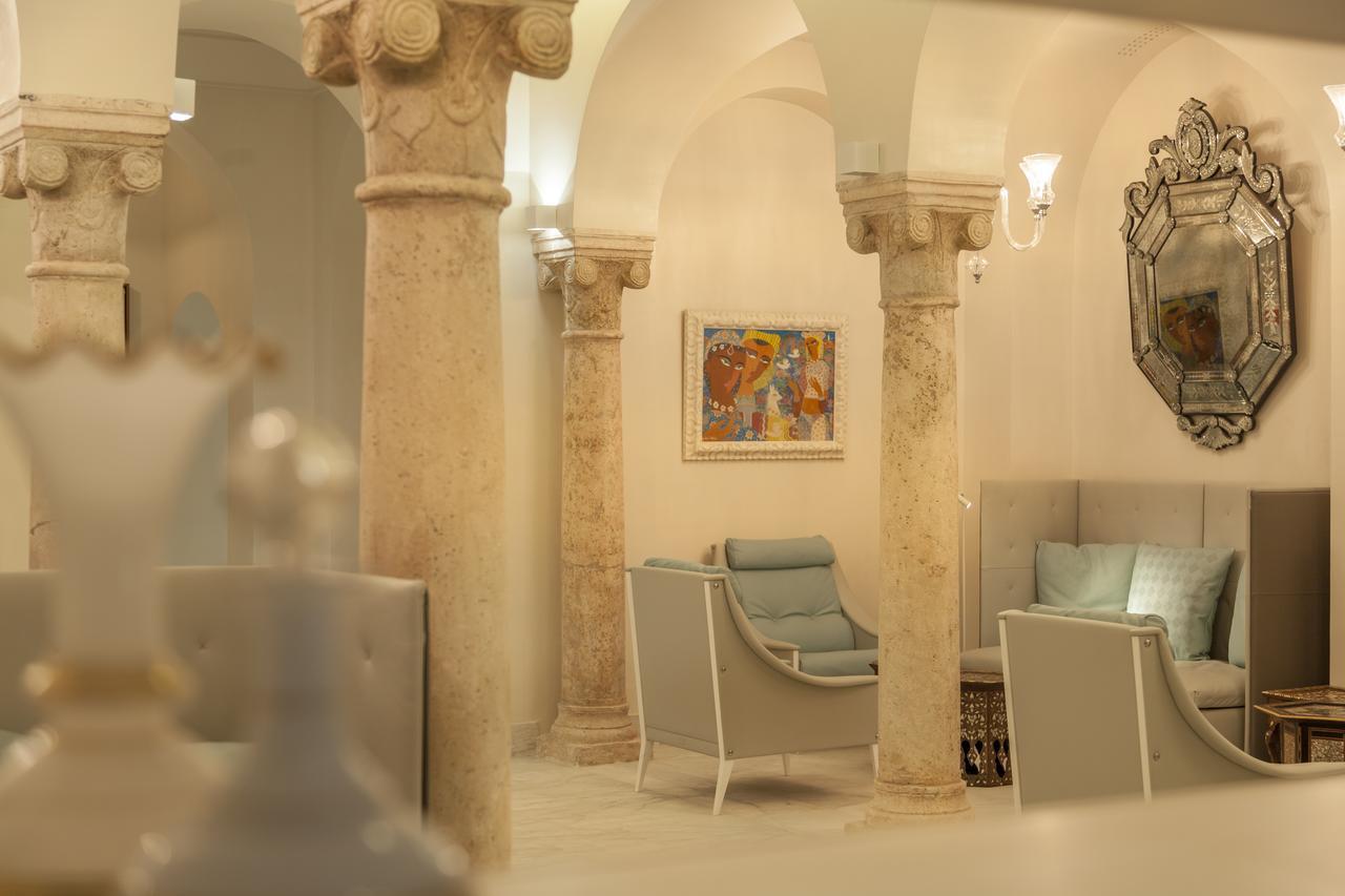 Dar El Jeld Hotel And Spa Tunis Exterior photo The interior of the hotel
