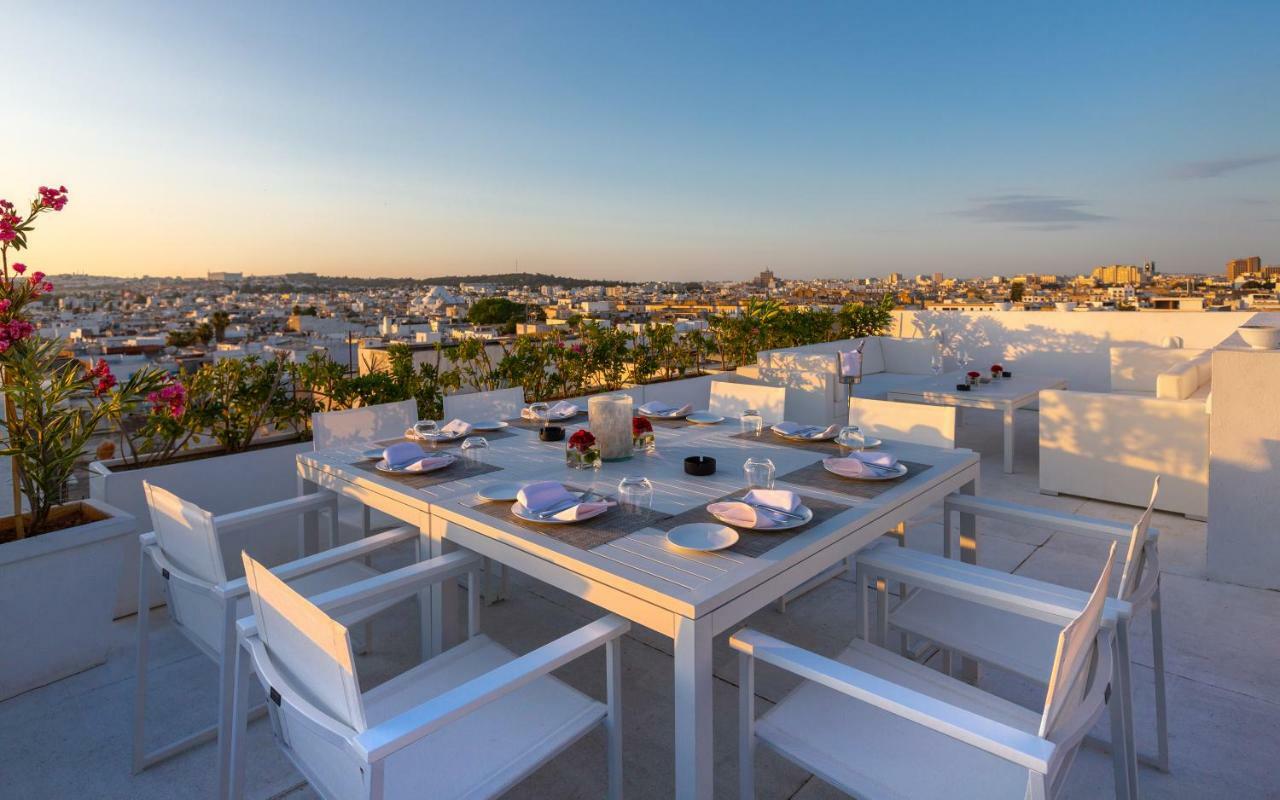 Dar El Jeld Hotel And Spa Tunis Exterior photo Rooftop terrace