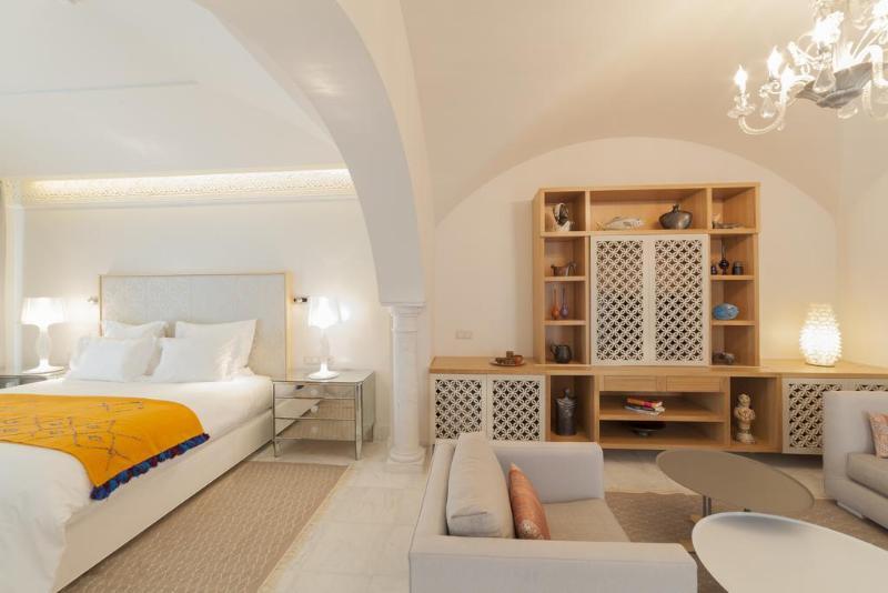 Dar El Jeld Hotel And Spa Tunis Exterior photo Suite at the Royal Mirage