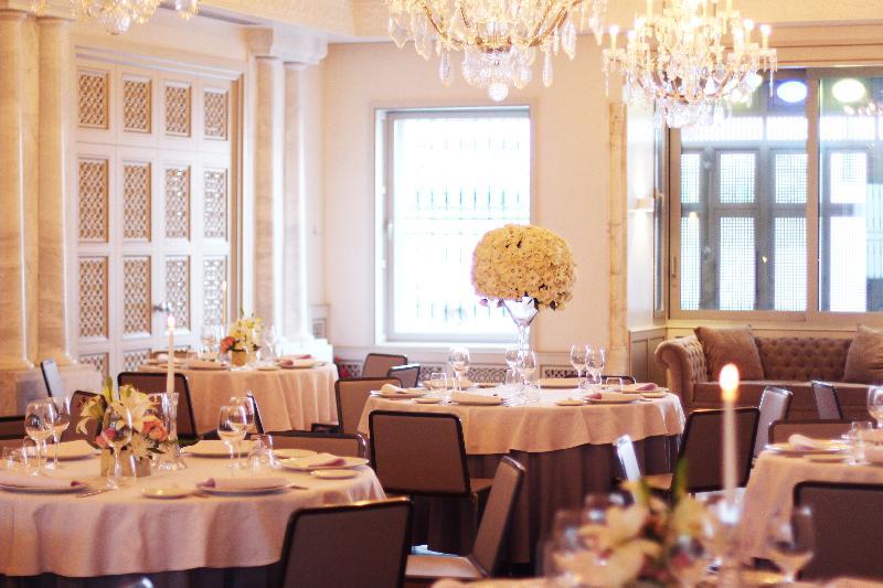 Dar El Jeld Hotel And Spa Tunis Exterior photo Restaurant